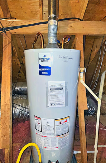 https://hamiltonhillhotwater.com.au/uploads/2025/06/electric-hot-water-system-90253.jpg