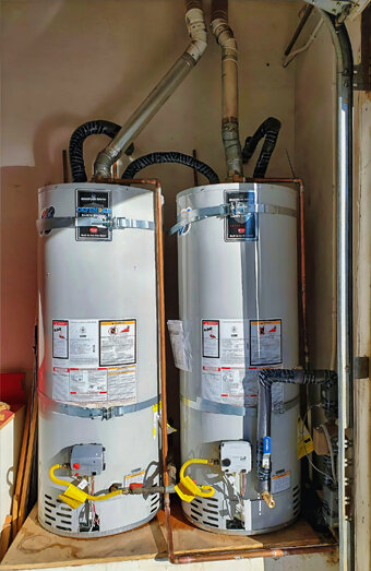 https://hamiltonhillhotwater.com.au/uploads/2025/06/gas-hot-water-system-93779.jpg